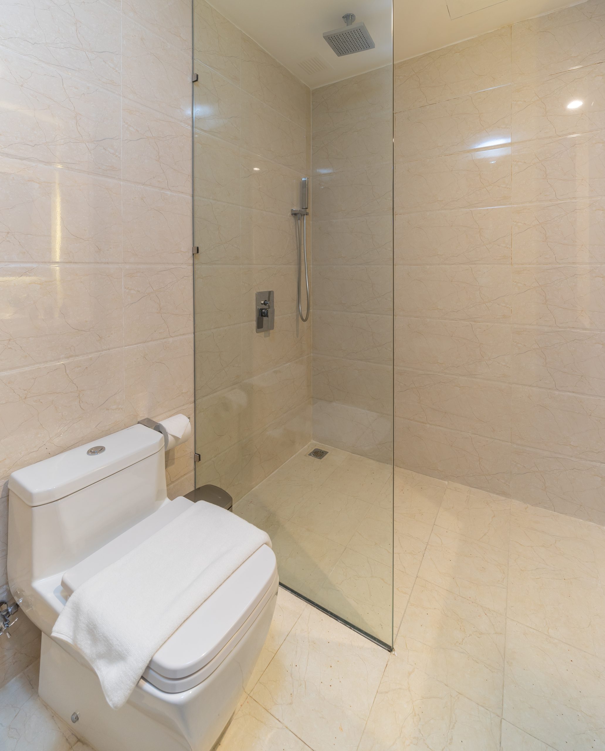 Twin Room 5